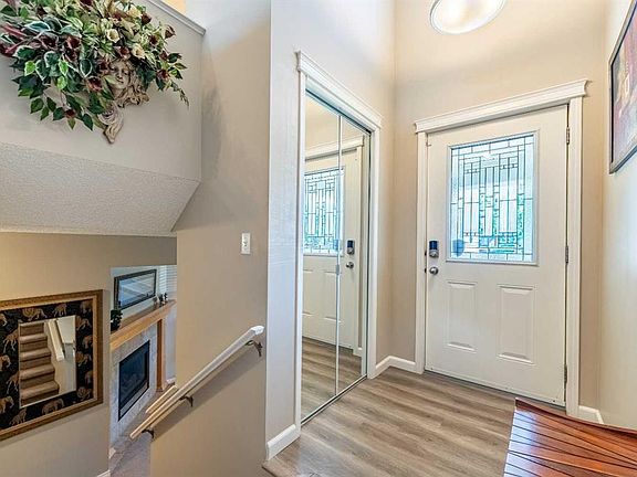 2nd image of 71 N Copperfield Rise SE
