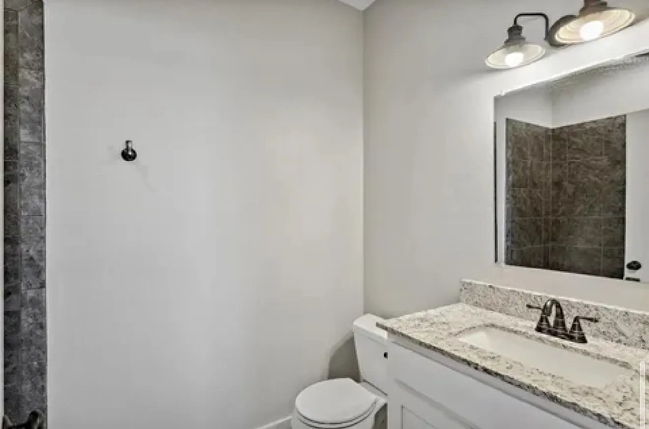 703 Maple Street - 3 — Photo 3