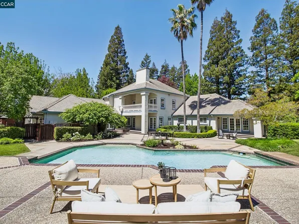 31 Tierra Verde Ct, Walnut Creek, CA 94598