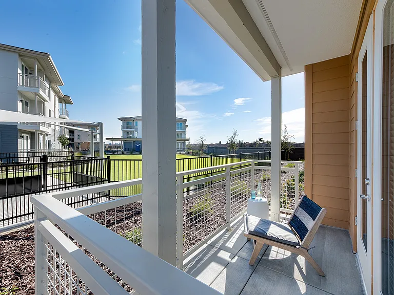 Private Patios/Balconies