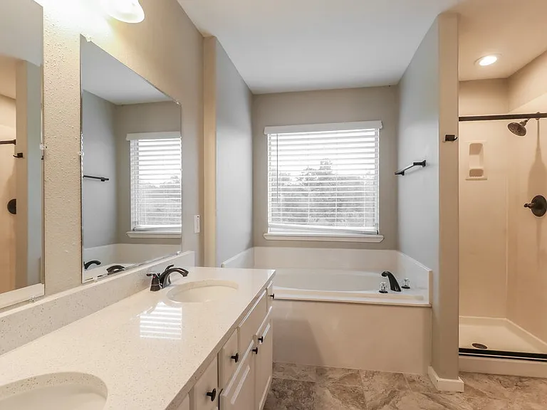 18400 Sunrise Pines Dr — Photo 12