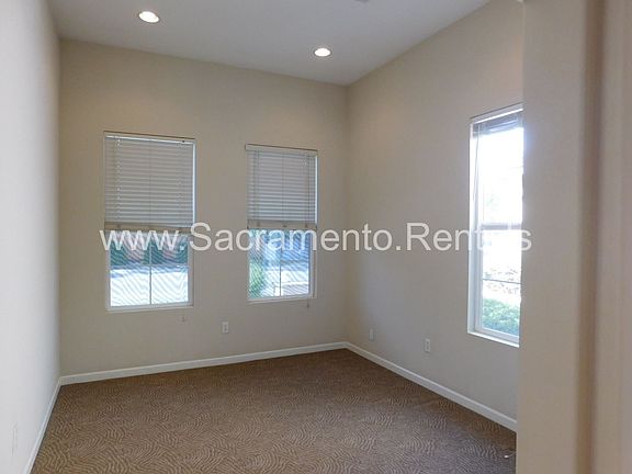 5th image of 9265 Sierra River Dr