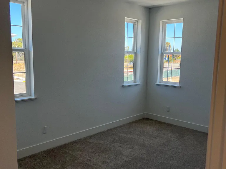 2787 Telegraph Blvd — Photo 33