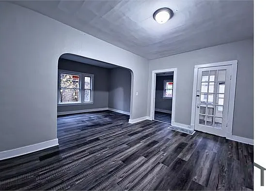 4321 Storer Ave — Photo 4