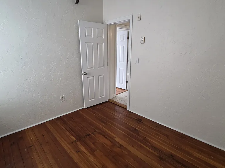14 Battery St #4R — Photo 12