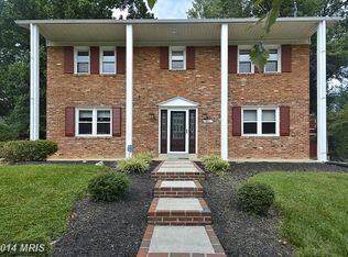 812 Downs Dr, Silver Spring, MD 20904