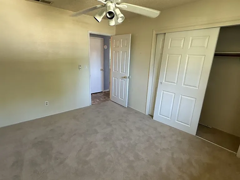 1737 W Buena Vista Ave — Photo 6