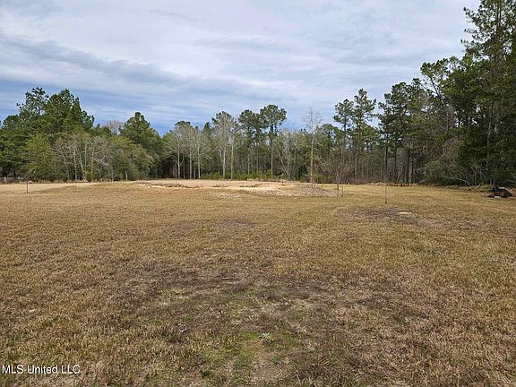 2nd image of 46 Presley Dr