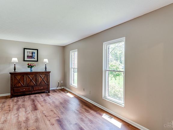 4th image of 6083 Donna Jay Dr