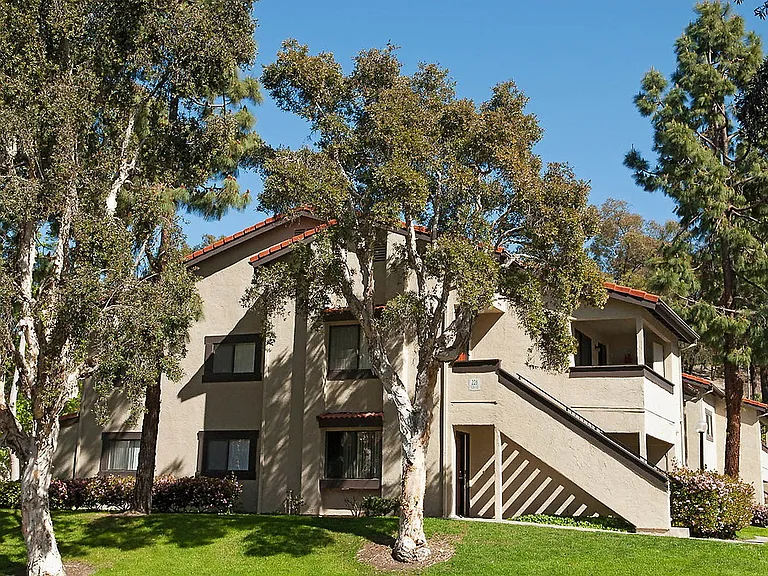 Mission Hills — Photo 34