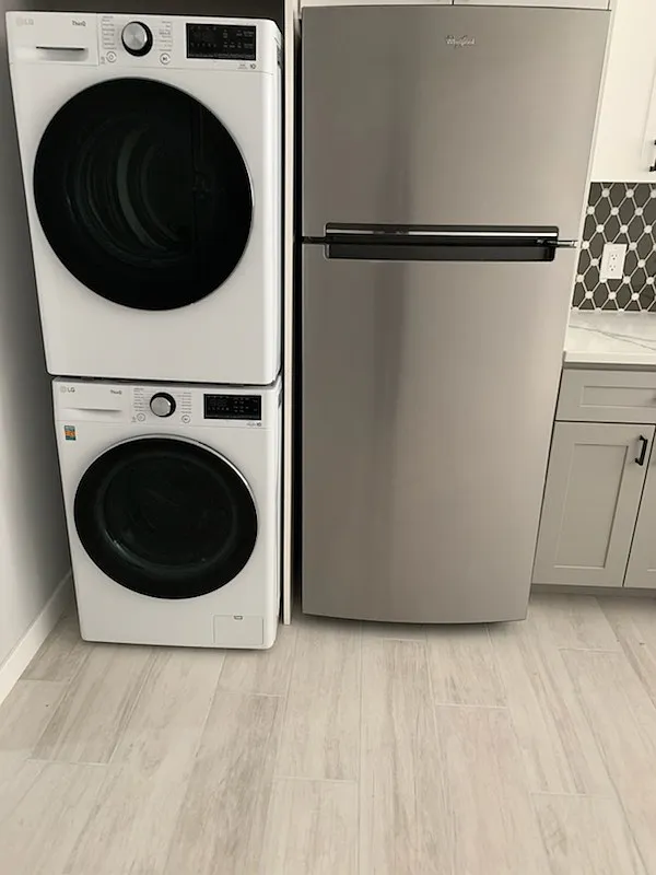 1 bed, $1,400 — Photo 3