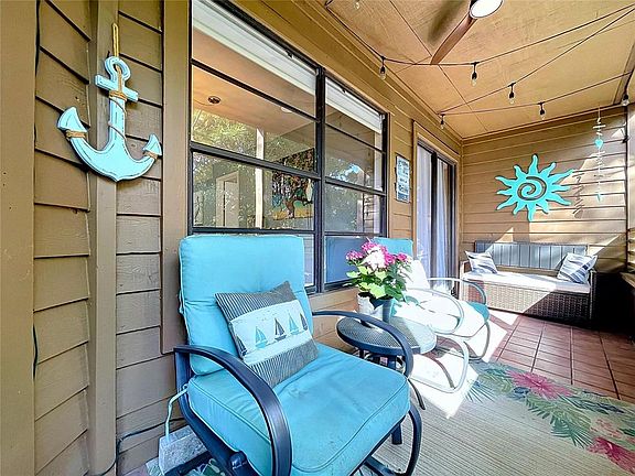 2nd image of 1006 LENNOX ROAD W #1006