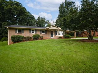 350 Charles Dr, Winston Salem, NC 27107