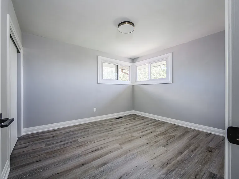 348 Spruce St #2 — Photo 4