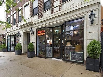 2nd image of 1624 W Morse Ave APT 102