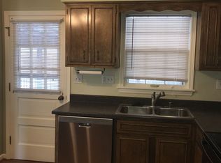 7410 Nottoway Cir, Louisville, KY 40214