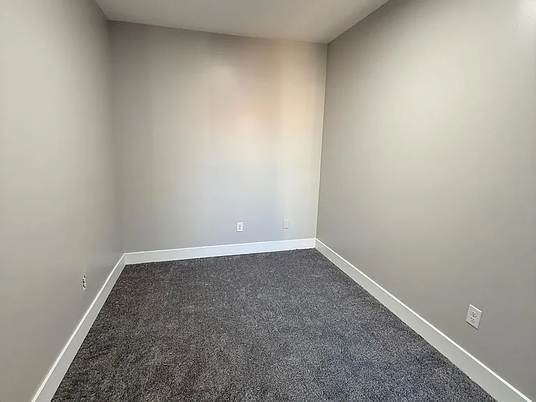 3415 G St — Photo 25