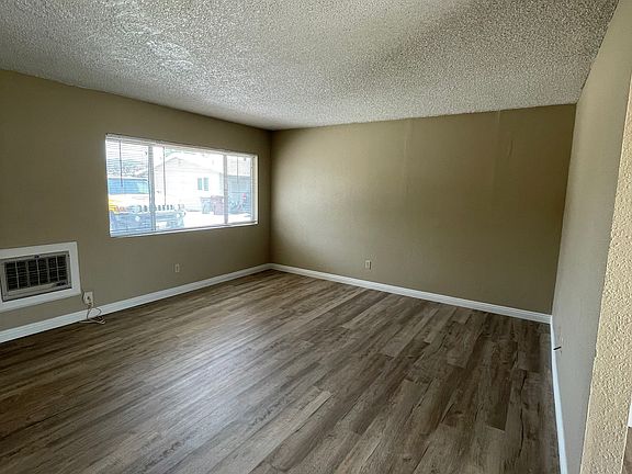 3rd image of 58622 Barron Dr #58622