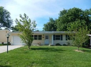 107 Huck Finn Dr, Saint Charles, MO 63303