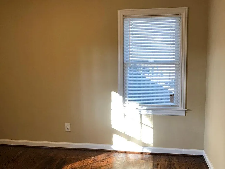1676 Bristol Dr NE — Photo 17