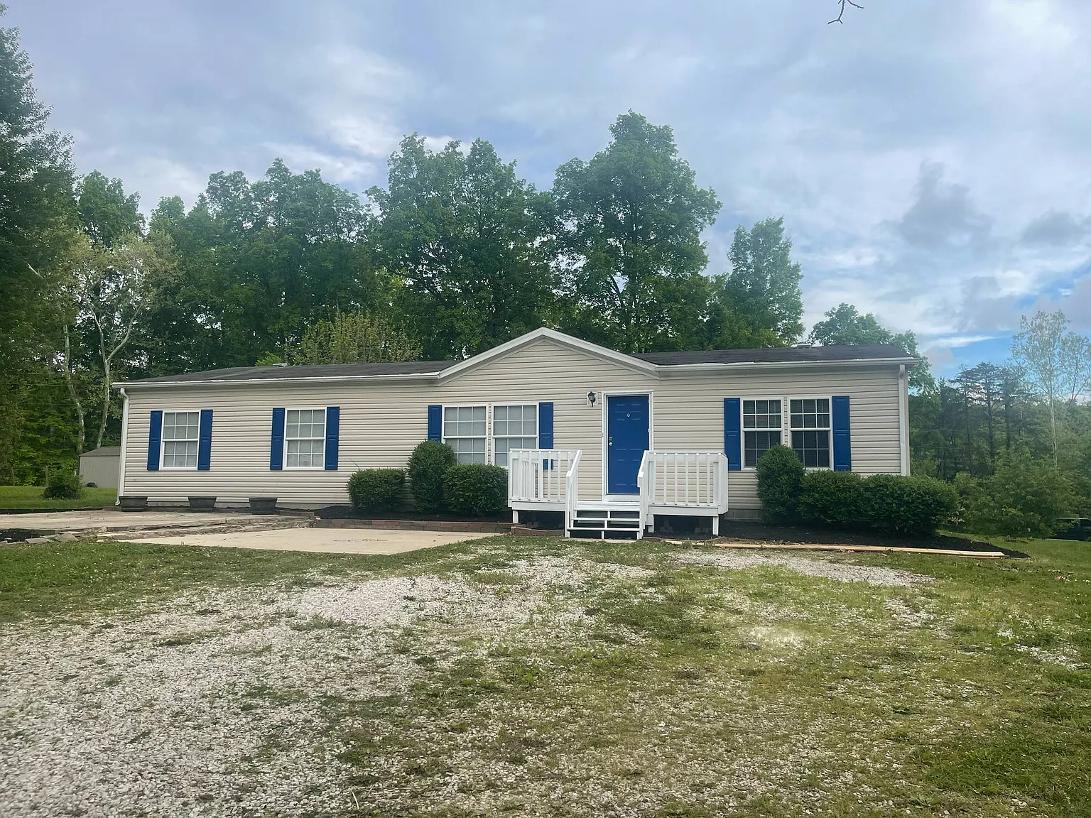 4 bed, 1539 sqft, $2,300 — Photo 1