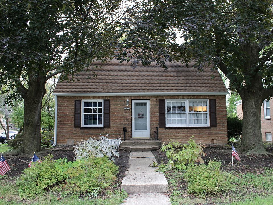 1st image of 707 N Lee Blvd