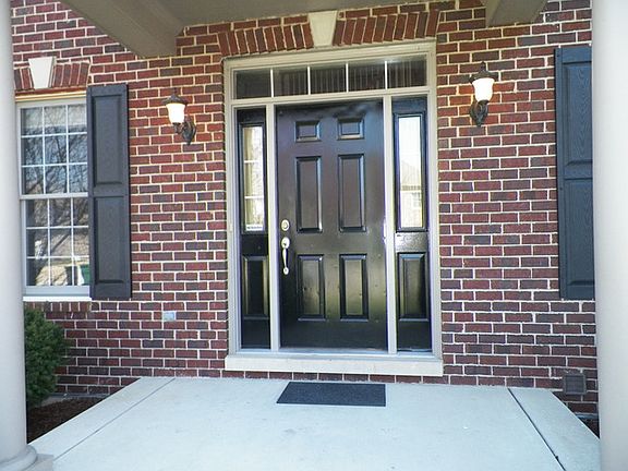 2nd image of 12549 Lily Ln