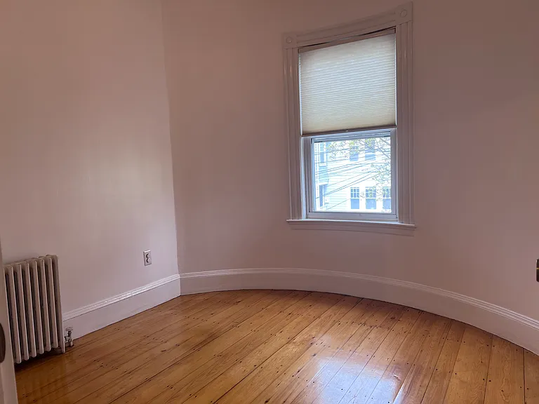 112 Franklin St #2 — Photo 16