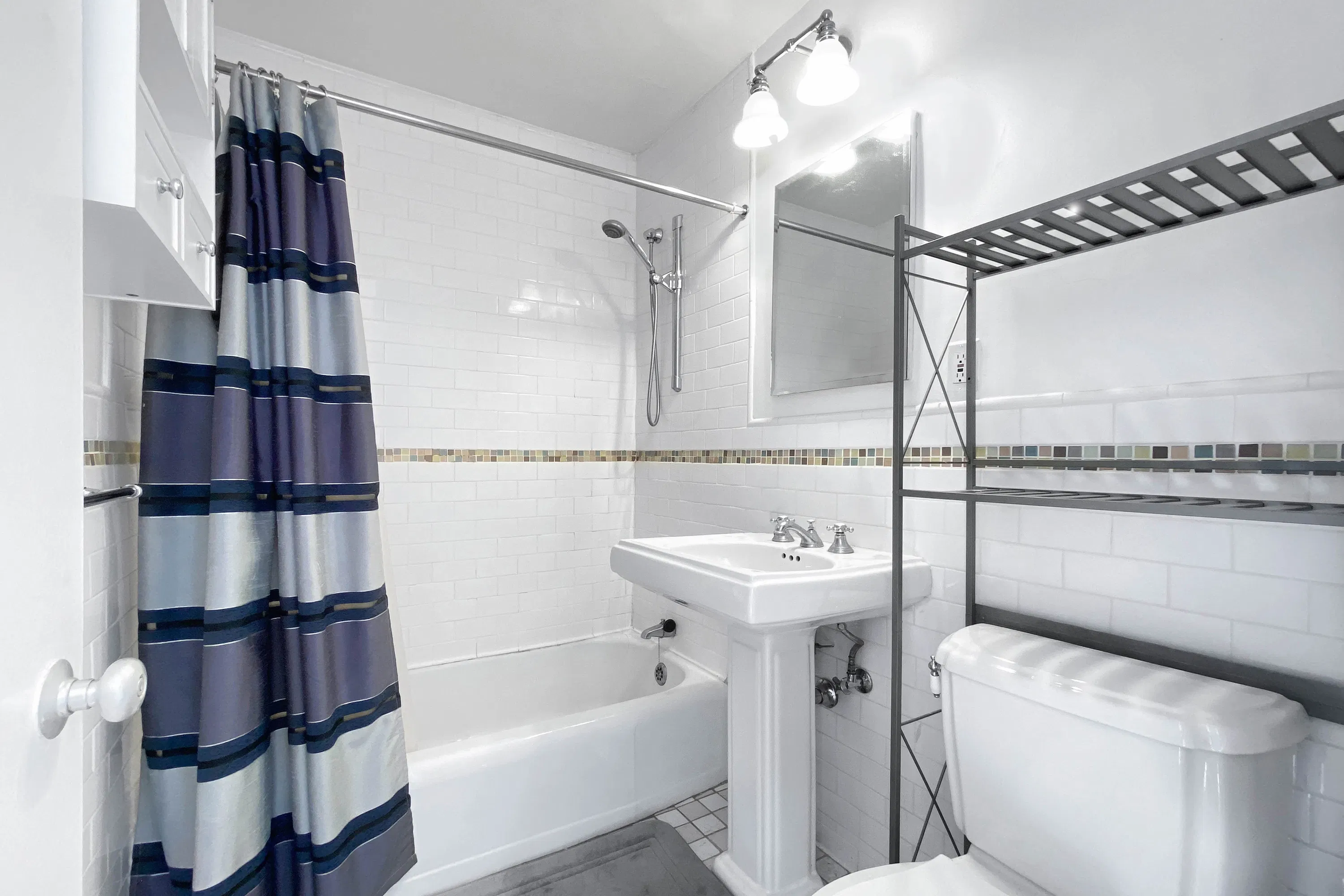 300 East 33rd Street #14A in Kips Bay, Manhattan | StreetEasy