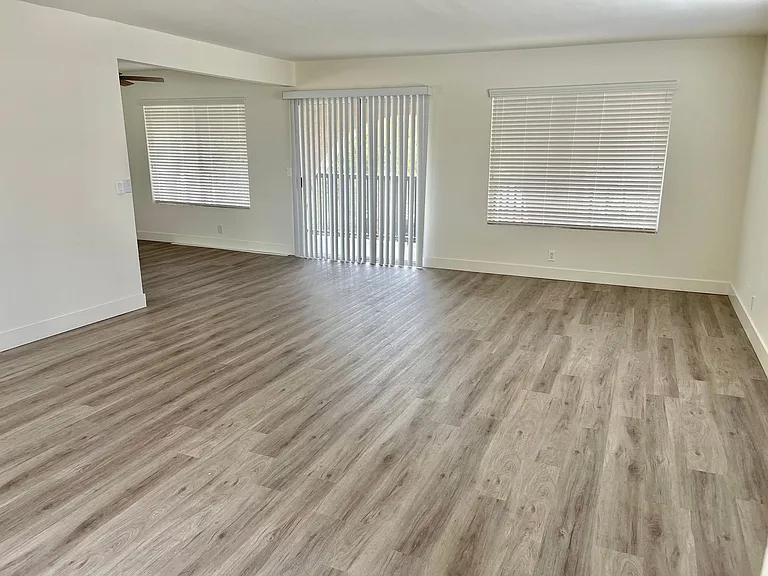 117 Avenida Del Poniente — Photo 4