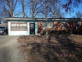 1st image of 1004 Highland St