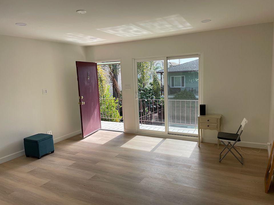 Living room.
