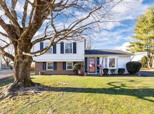 157 Putnam Rd, Heath, OH 43056