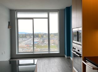 13495 Central Ave #2004, Surrey, BC V3T 0K2