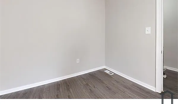 5848 Ellsworth St — Photo 7