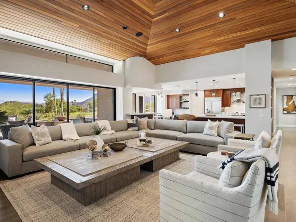 49687 Canyon View Dr, Palm Desert, CA 92260