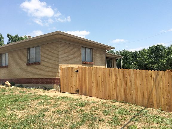 3rd image of 2615 W Florida Ave