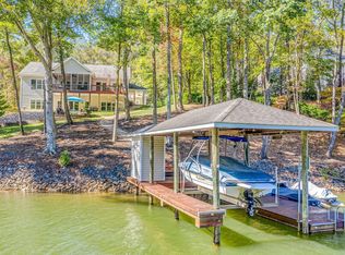 2322 Kemp Ford Rd, Union Hall, VA 24176