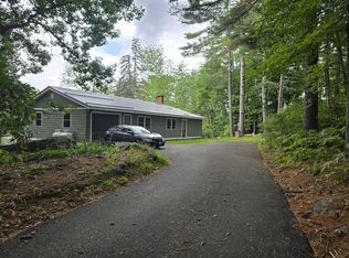 101 Range Rd, Alton, NH 03809