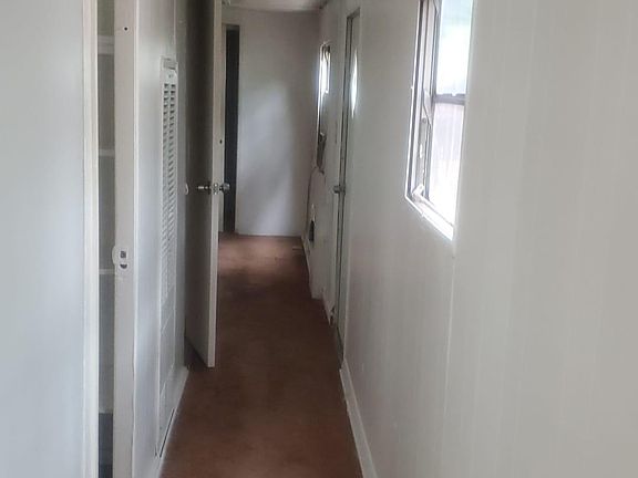 4th image of 644 2nd St