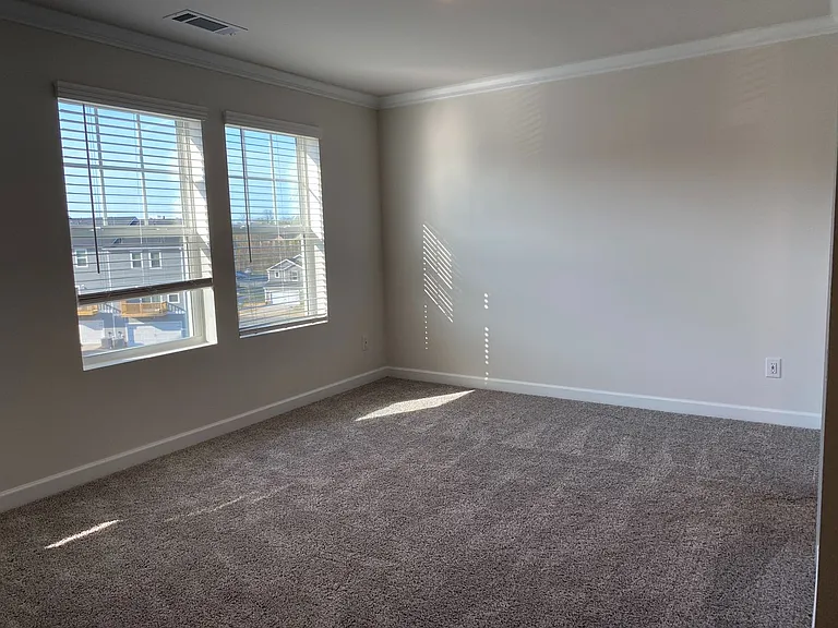 2031 Tears Ln — Photo 34
