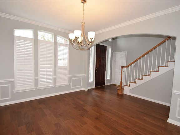 4th image of 5105 Palmetto St