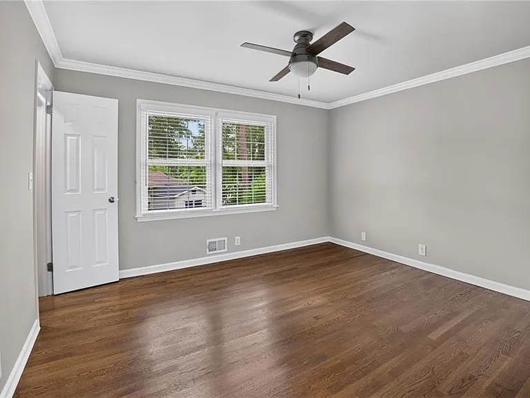 2982 Northbrook Dr — Photo 24