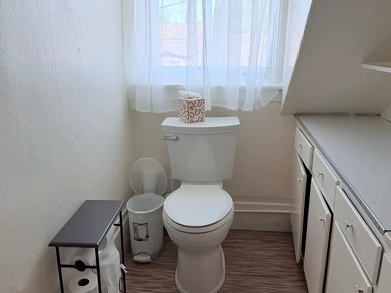 307 Boyce St — Photo 6