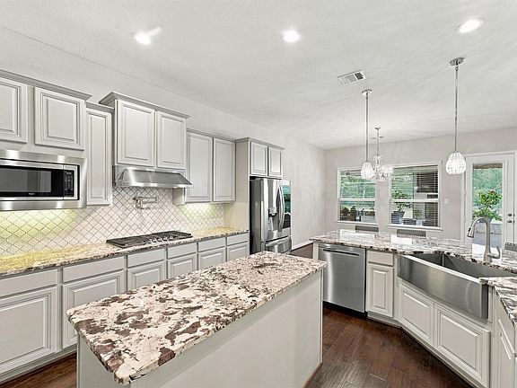 2nd image of 30810 Spring Lake Blvd
