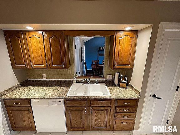 5th image of 4721 Kynnelworth Dr