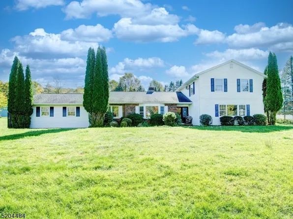 118 Flanders Drakestown Rd #R, Flanders, NJ 07836