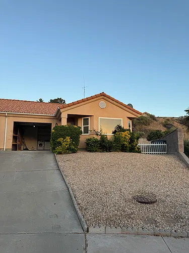 177 W 625 N Photo 1