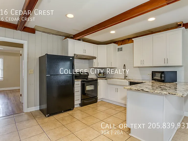 216 Cedar Crst — Photo 16