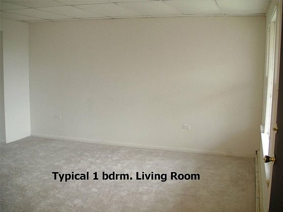 2nd image of 2109 119th St APT 1